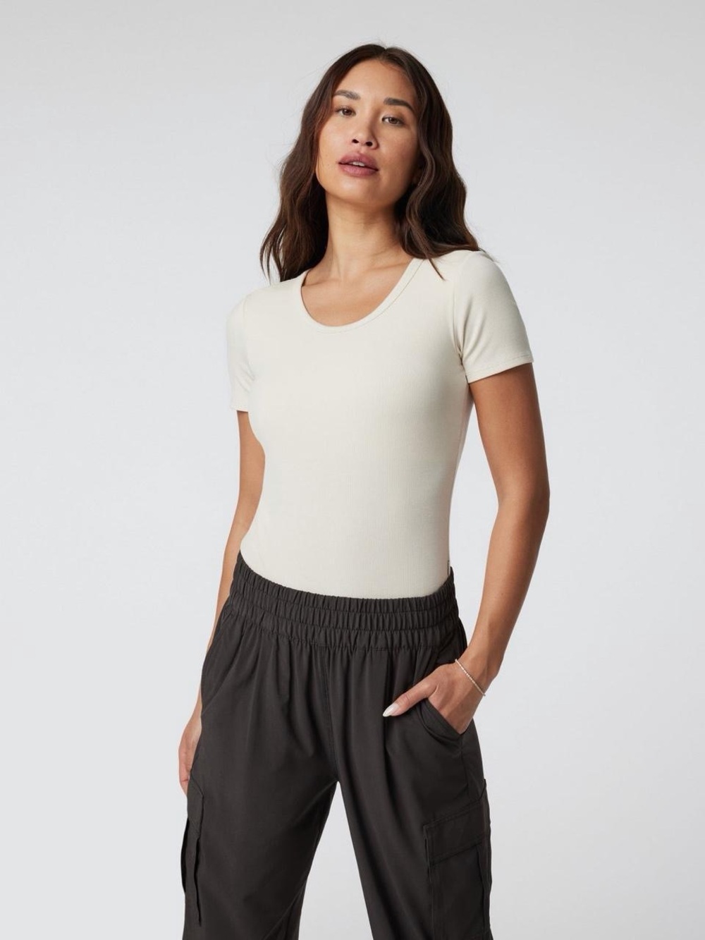 Vuori short sleeve pose body suit